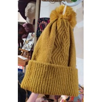 powder_bobble_hat_ph2